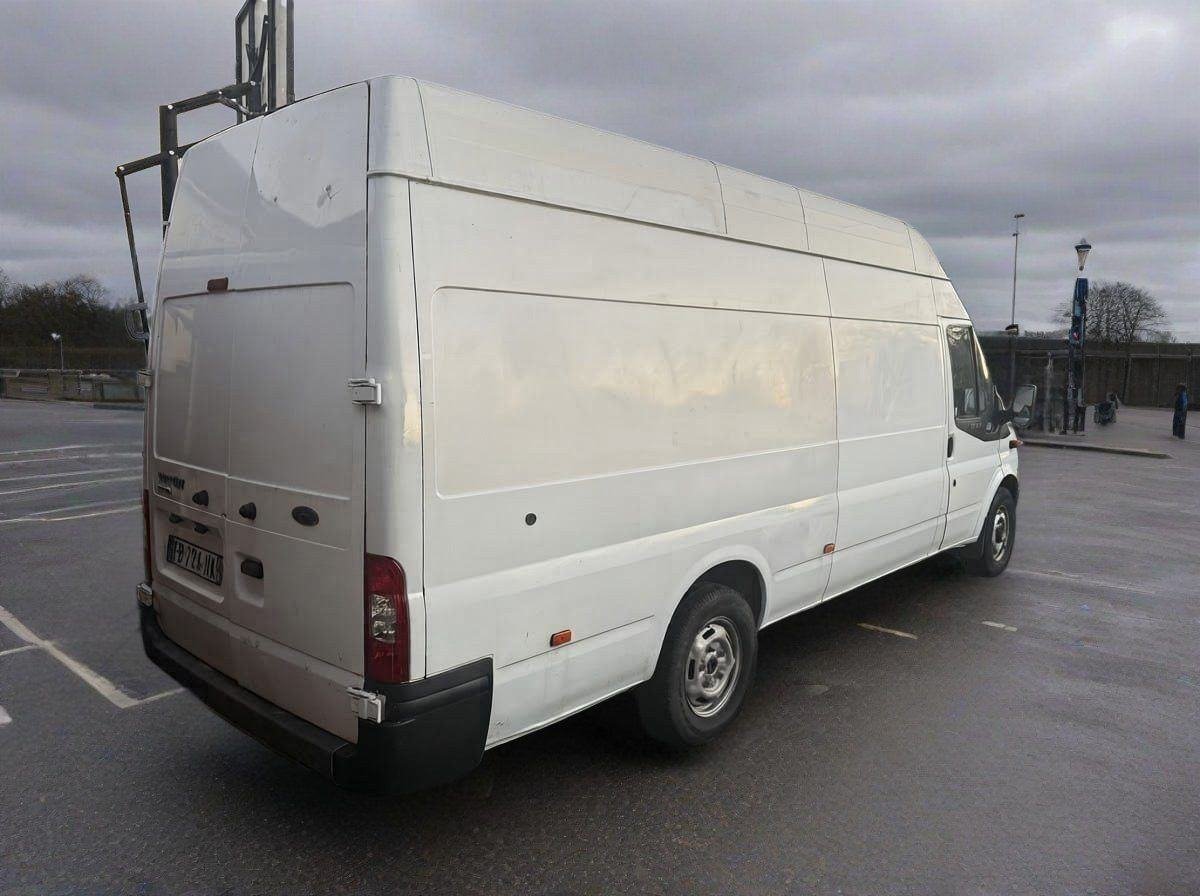 2007 Ford Transit 100 T350 RWD SD07 ZFO